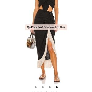 JBQ Just Be Queen Mallorca Linen Fringe Trim Skirt in Black Size Large